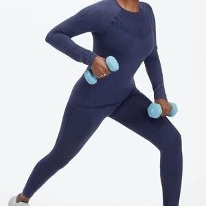Fabletics Sync Seamless Long Sleeve Laser Cut Active Top Washed Deep Navy S NWT